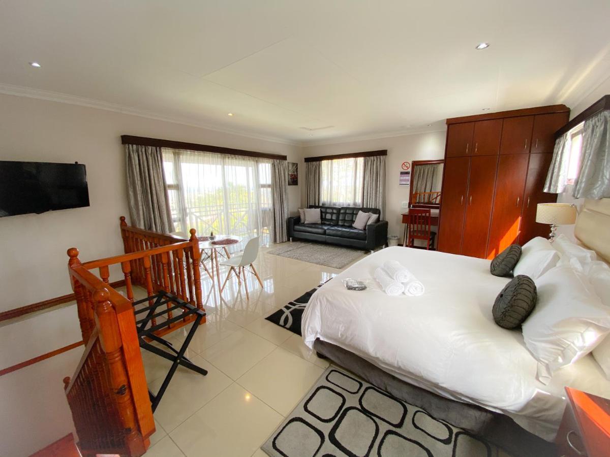 The Meritus Guest House Westville Exterior photo